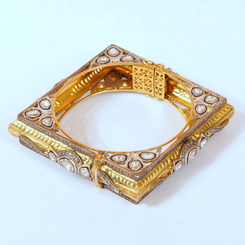 Frequently Asked Questions about diamond jewelry